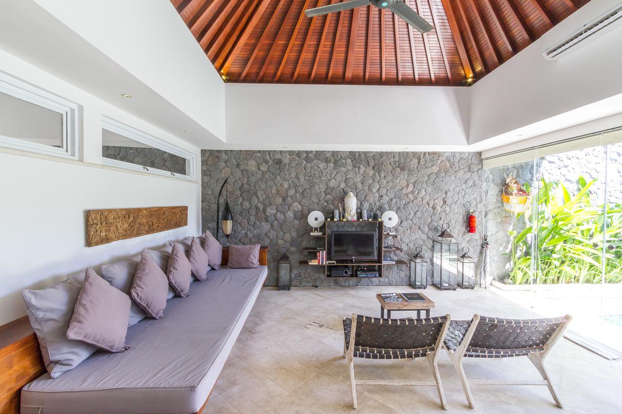 Vishuddha Ajna Villa - Outstanding 2 Bdr Villa - Great Location! Seminyak Esterno foto